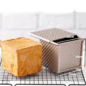 Mini moule à brioche de 10 cm pour des créations délicieuses