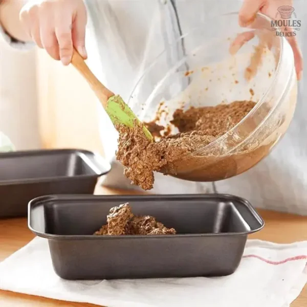Moule à cake compact de 15 cm, parfait pour vos recettes