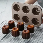 Moule à cannelés en métal pour pâtisserie maison