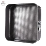 Moule à gâteau carré 26 cm pour des desserts parfaitement cuits