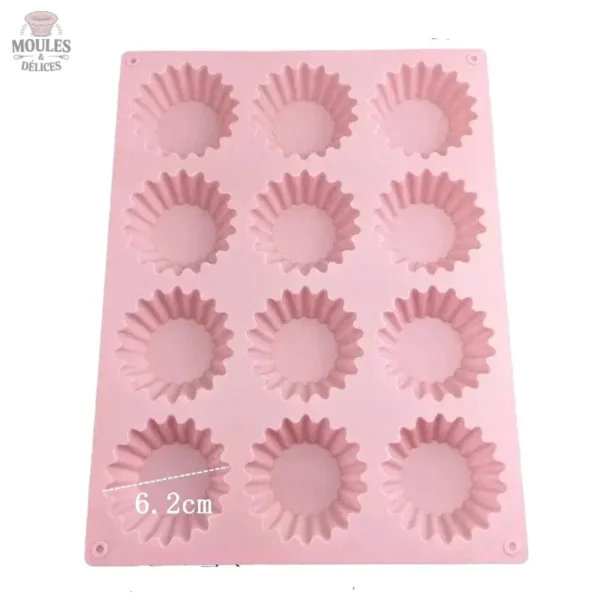 Moule à muffins en silicone flexible et antiadhésif