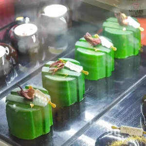 Moule en silicone flexible pour créations pâtissières variées
