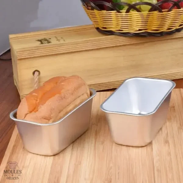 Moule à cake compact idéal pour desserts savoureux