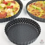 Petit moule à tarte en métal pour préparations délicieuses