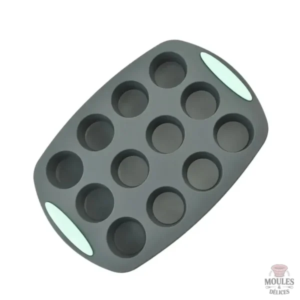 Moule en silicone pour réaliser des muffins moelleux